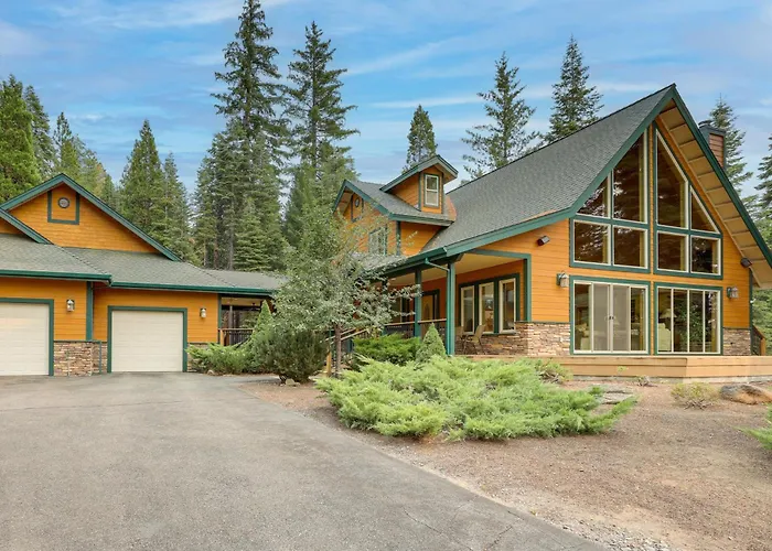 Cozy Chester Home W/ Patio & Lake Access!