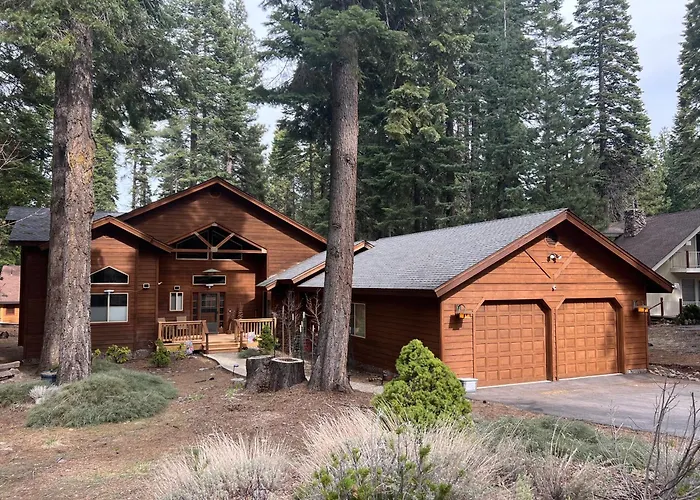 Tranquil Lake Almanor Black Bear Cabin Central A/C